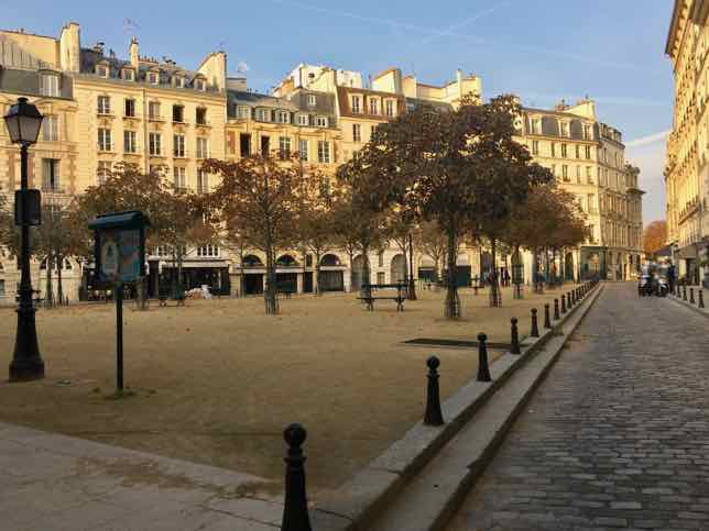 Learning About Paris While You Run: With Paris Running Tours