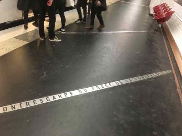 Bastille fortress outline on the Metro platform