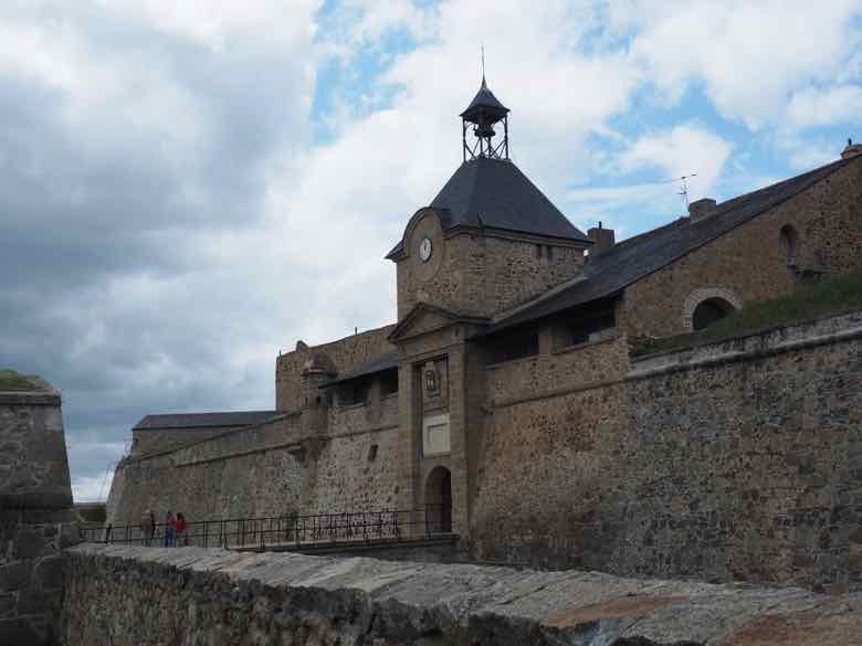 Citadel of Mont-Louis (J. Chung)