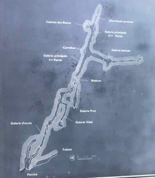 Map of caves at Font de Gaume (J. Chung)