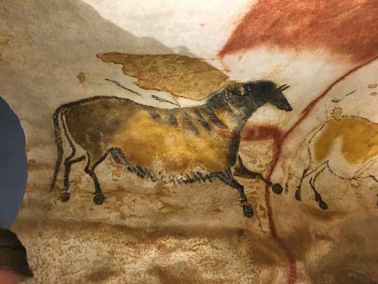 Visiting Font de Gaume Prehistoric Cave France Travel Tips