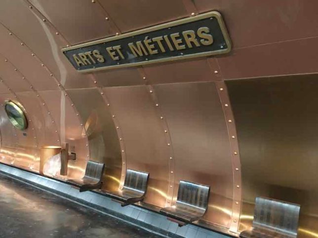 Arts et Metiers Metro (J. Chung)