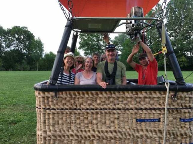 Our group in the hot air balloon in the Dordogne (J. Chung)