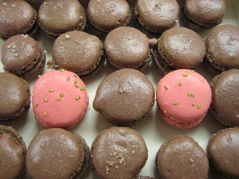 Dark chocolate macarons made at Le Cordon Bleu (J.Chung)