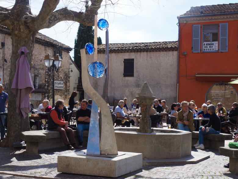 Medieval town of Biot (J. Chung)