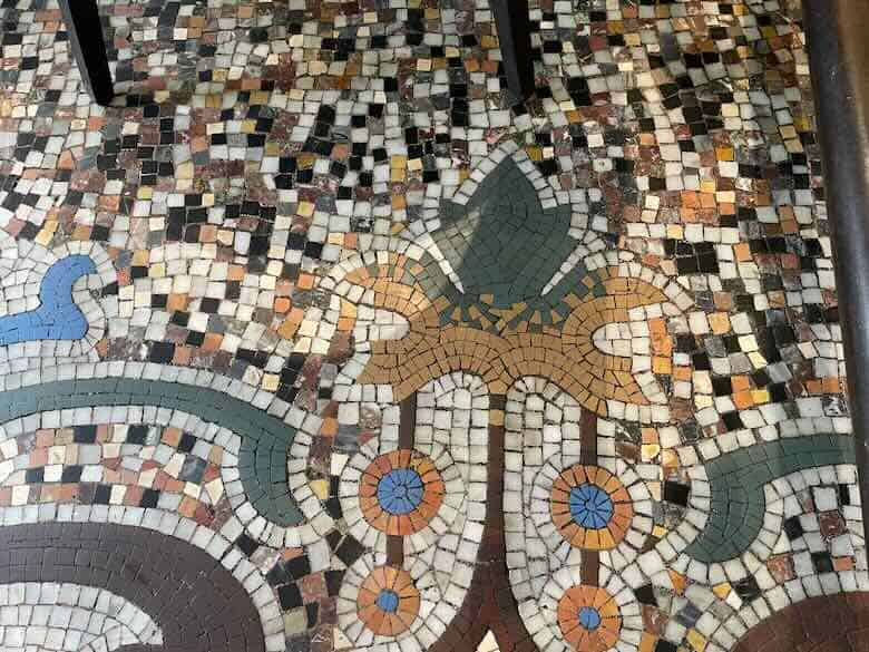 Floor tiles at Bouillon Racine