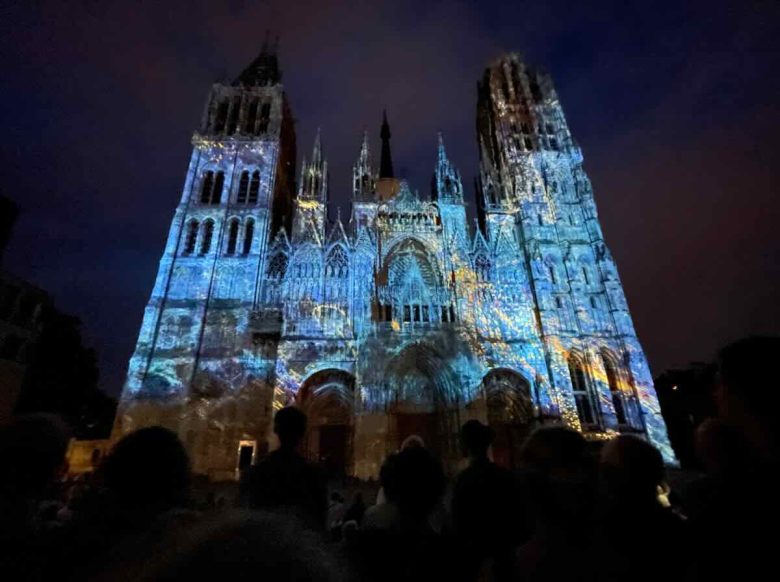 Rouen Cathedral light show
