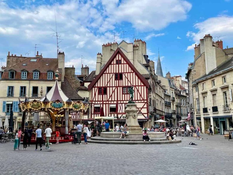 Place Francois Rude, Dijon
