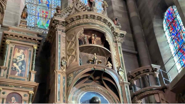 Parade of the Apostles-Atronomical Clock