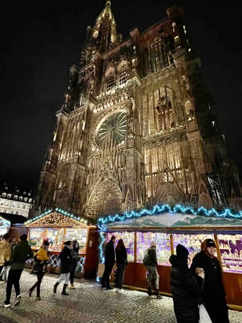 Strasbourg Cathedral and Christmas market