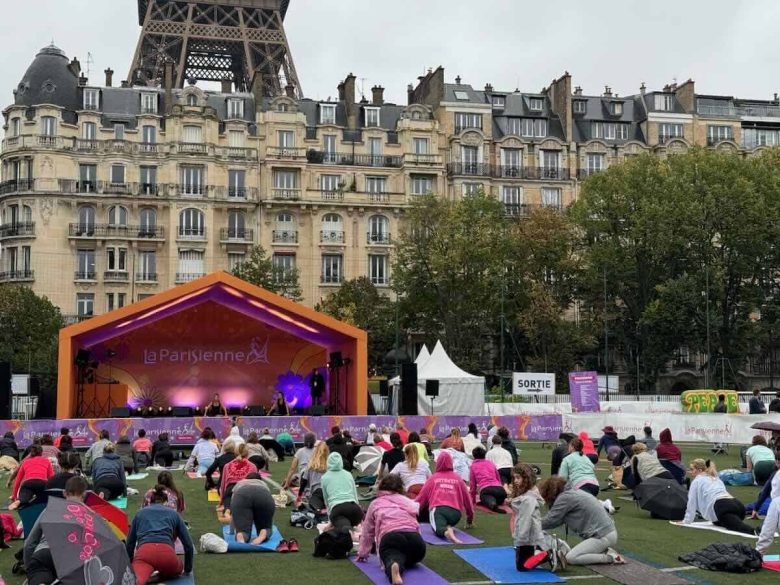 Yoga at La Parisienne
