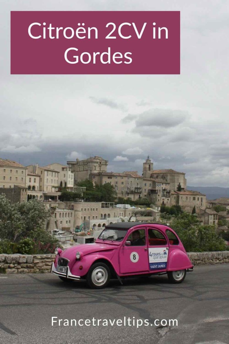Citroen 2CV in Gordes (PIN for Pinterest)